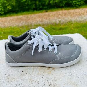 Splay Athletics Freestyle Womens 10/Mens 8 zero drop wide toe-box shoe.